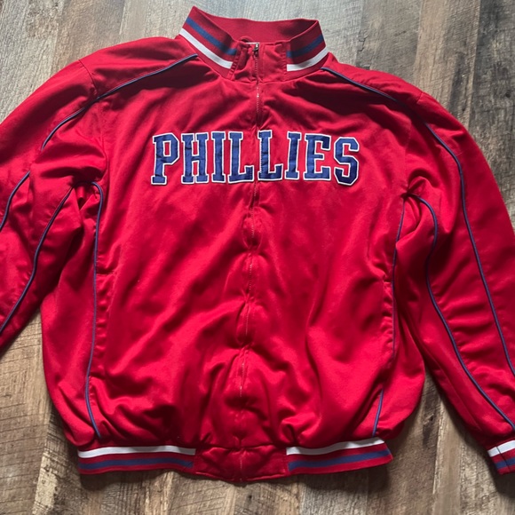 Phillies Jacket - Picture 4 of 7